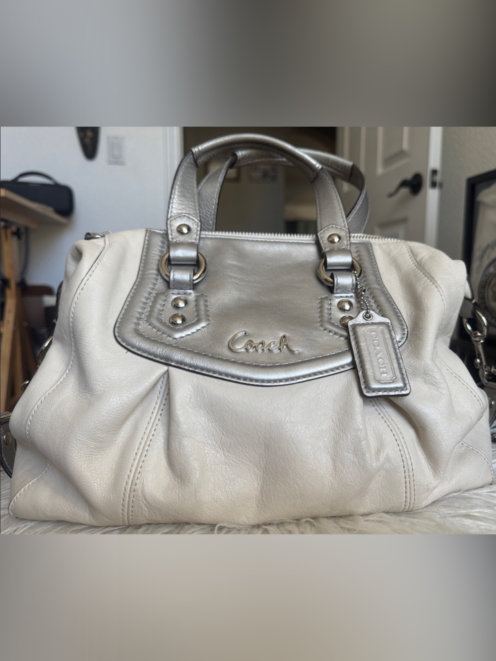 Coach Metallic Silver and Light Gray Leather Shoulder Bag